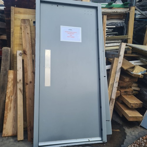 Steel door complete with - steel,
